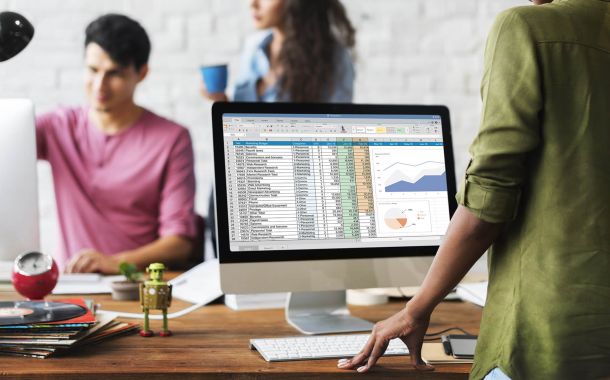 A Comprehensive List of Industries for your CRM